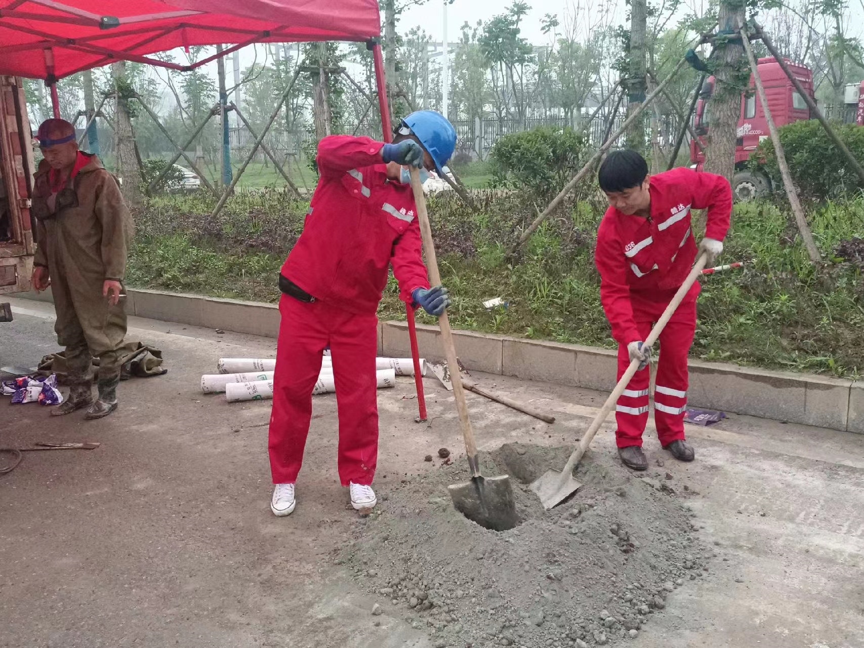 桑珠孜管道疏通哪家好】及时进行市政管道清淤